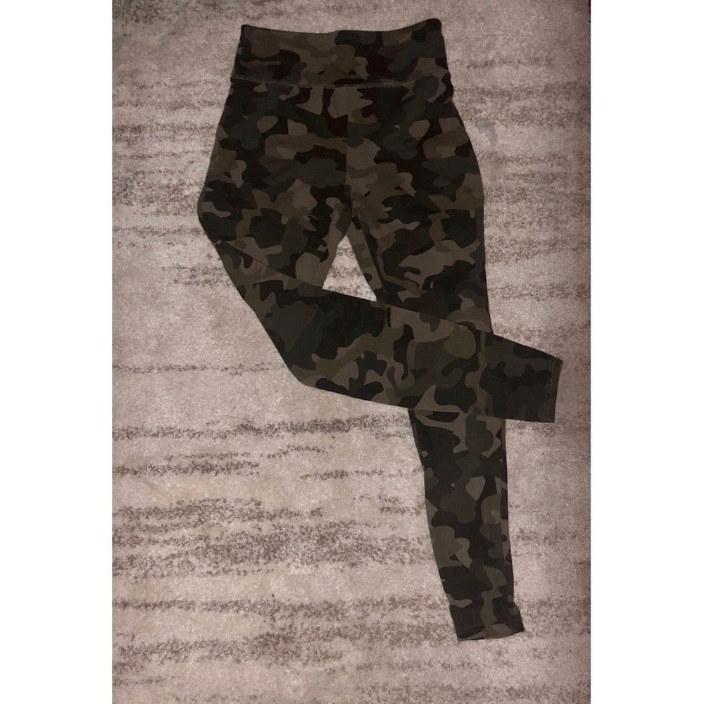Wild Fable Camo Leggings ❗️ Small NWOT
